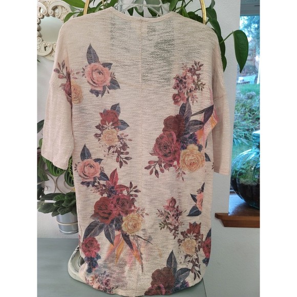 Live in the moment Woman's Floral Rose Boho Cardigan Size Small - Picture 8 of 13